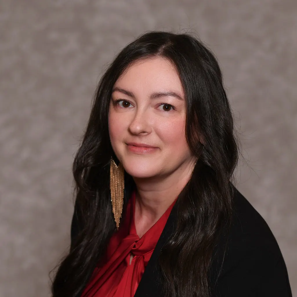 RuthAnn Wilhelm : Funeral Director & Embalmer