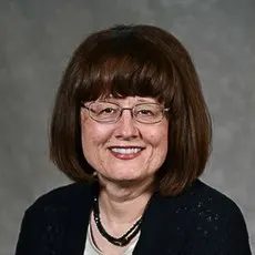 Wendy Burton : Administrative Assistant